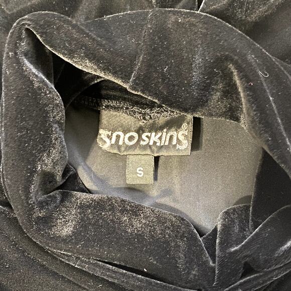 Vintage Sno Skins Chic Velvet 90's Grunge Gothic Minimalist Turtle Neck - Picture 15 of 16